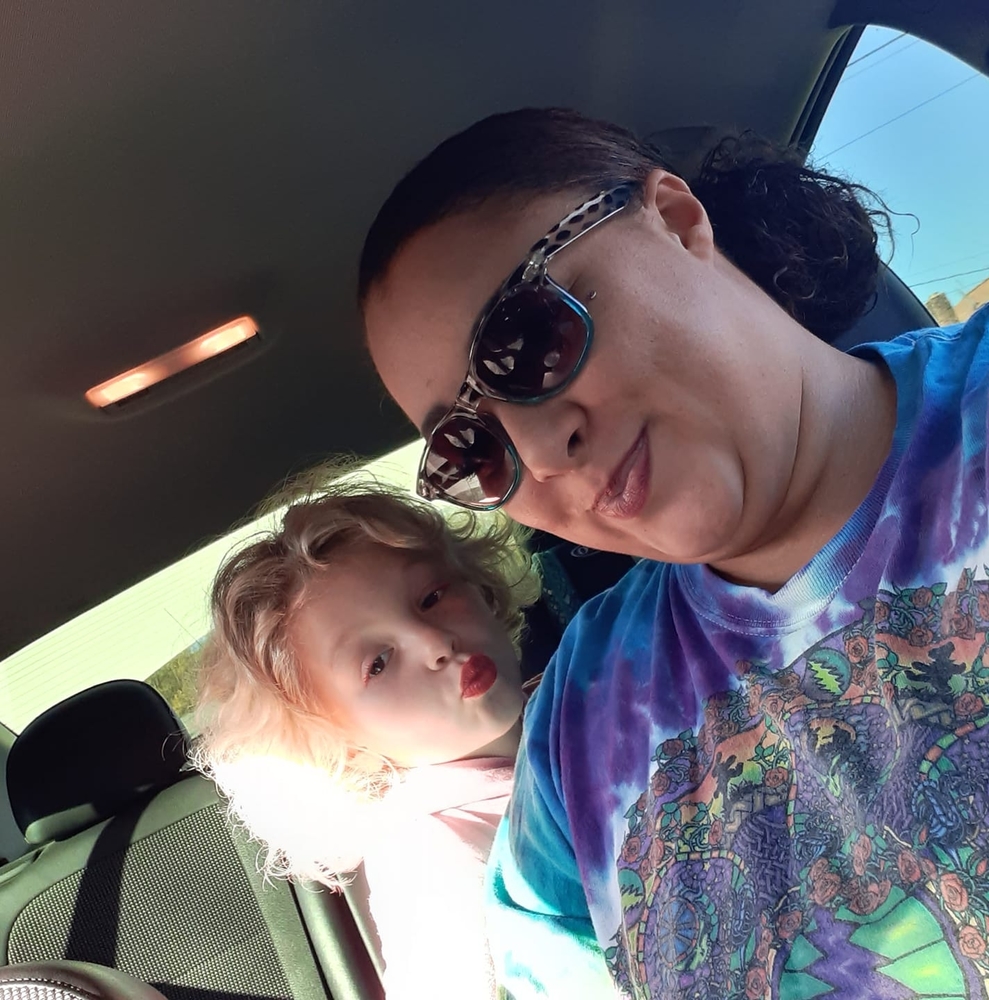 Meet your Posher, Monica